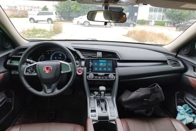 Used Honda Civic 2019 180TURBO CVT Shangdong Edition China VI Center Console