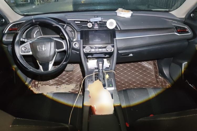 Used Honda Civic 2019 220TURBO CVT Dynamic Edition China V Center Console