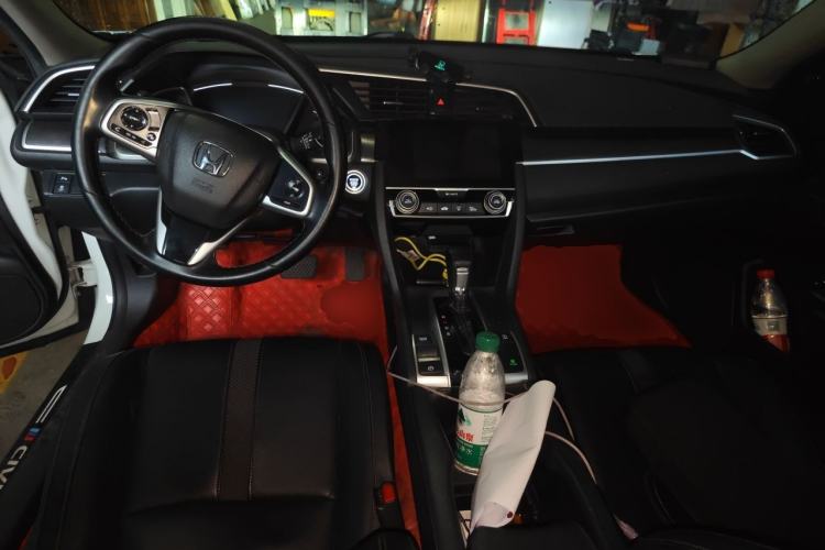 Used Honda Civic 2019 220TURBO CVT Power Edition China VI Emission Standard Center Console