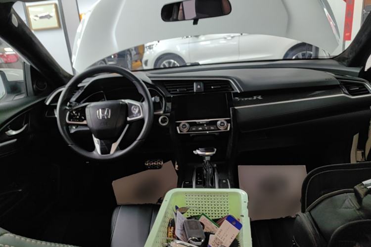 Used Honda Civic 2019 220TURBO CVT Dynamic Edition China VI Emission Standard Center Console