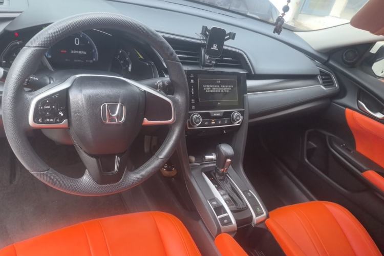 Used Honda Civic 2019 180TURBO CVT Shangqing Edition China VI Center Console