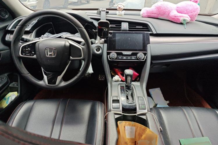 Used Honda Civic 2019 220TURBO CVT Dynamic Edition China V Emission Standard Center Console