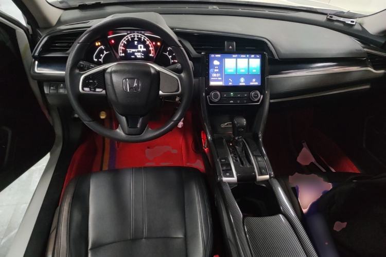 Used Honda Civic 2019 180TURBO CVT Shangyue Edition China V Emission Standard Center Console