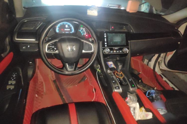 Used Honda Civic 2019 180TURBO CVT Shangqing Edition China VI Center Console