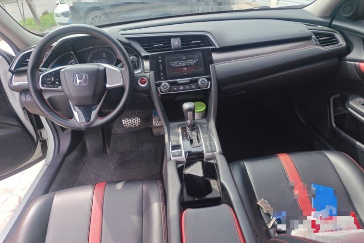 Used Honda Civic 2019 220TURBO CVT Dynamic Edition China VI Emission Standard Center Console