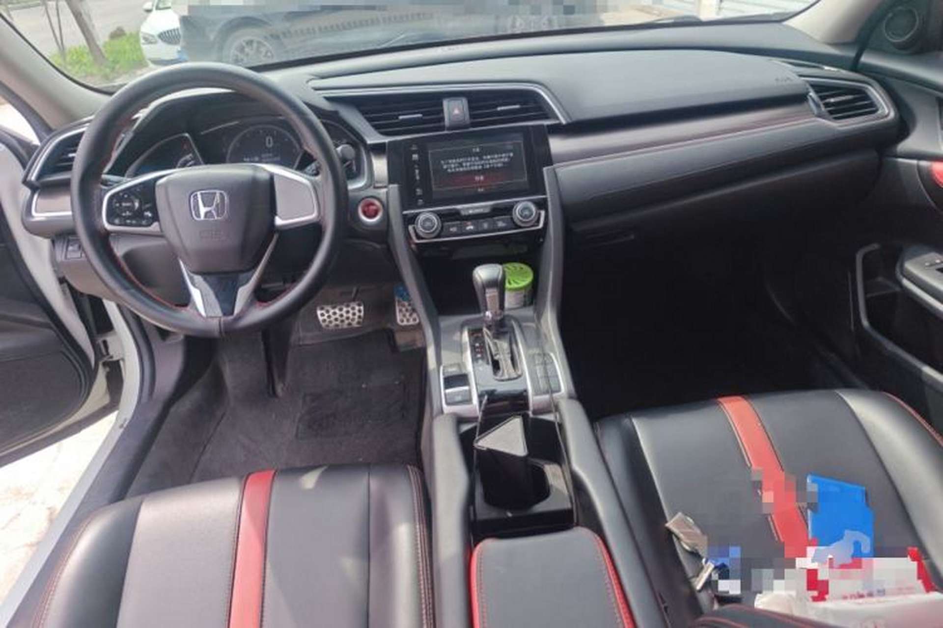 Used Honda Civic 2019 220TURBO CVT Dynamic Edition China VI Emission Standard Center Console