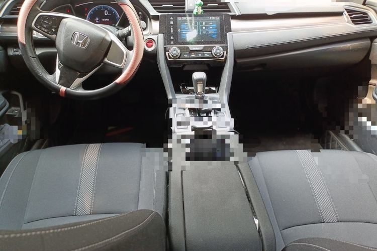 Used Honda Civic 2019 220TURBO CVT Dynamic Edition China VI Center Console