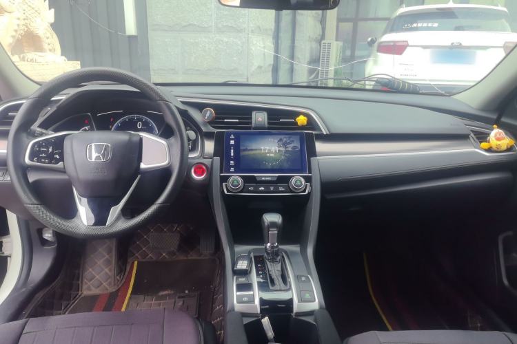 Used Honda Civic 2019 220TURBO CVT Dynamic Edition China V Center Console