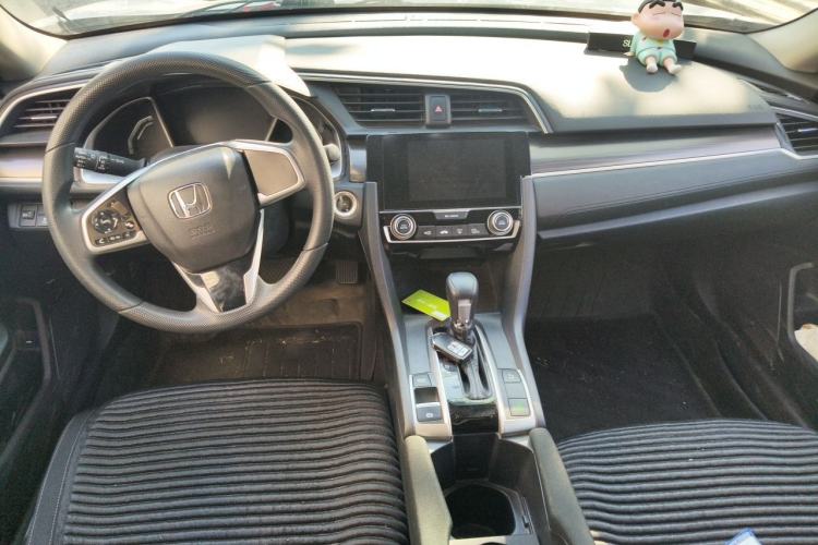 Used Honda Civic 2019 220TURBO CVT Dynamic Edition China VI Center Console