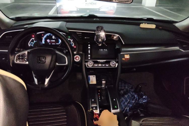 Used Honda Civic 2019 220TURBO CVT Dynamic Edition China VI Center Console