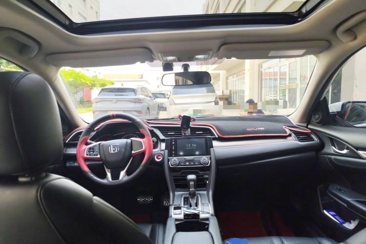 Used Honda Civic 2019 220TURBO CVT Dynamic Edition China VI Emission Standard Center Console