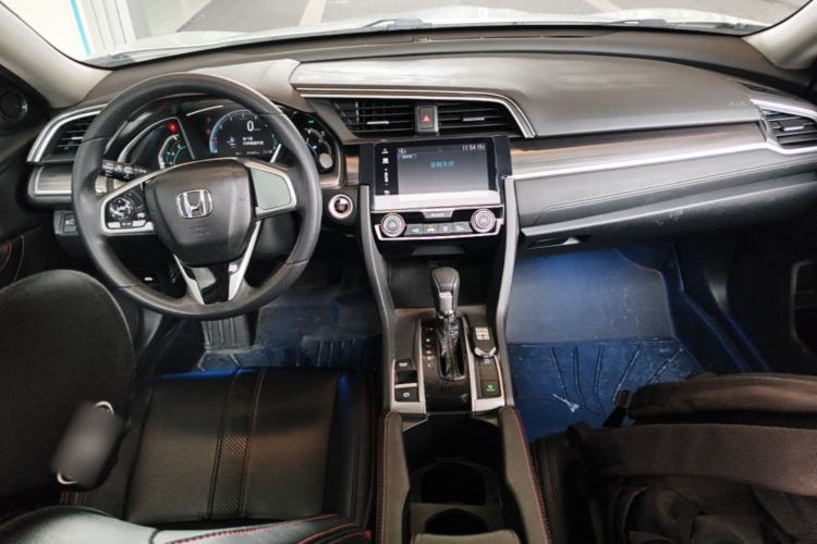 Used Honda Civic 2019 220TURBO CVT Dynamic Edition China VI Center Console