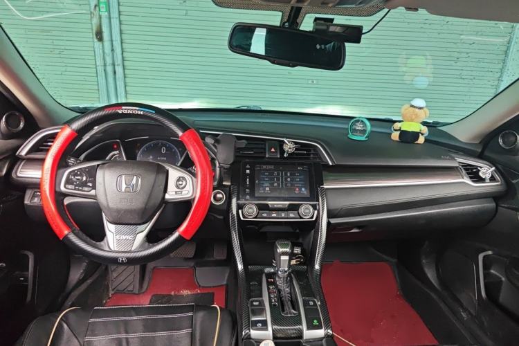 Used Honda Civic 2019 220TURBO CVT Power Edition China VI Emission Standard Center Console
