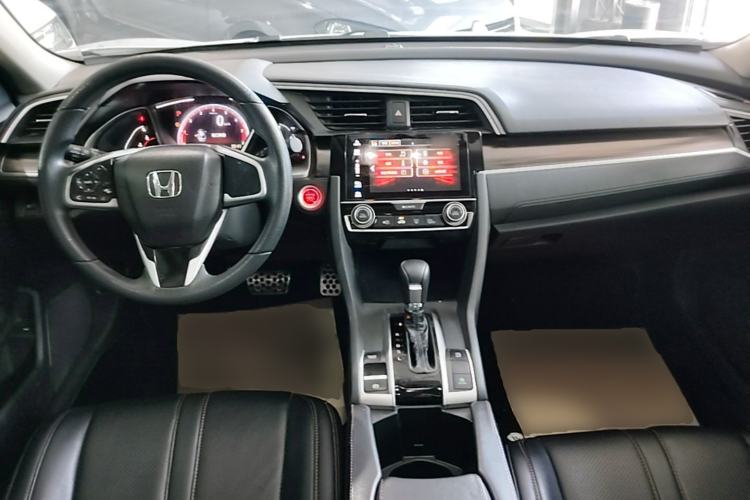 Used Honda Civic 2019 220TURBO CVT Dynamic Edition China VI Emission Standard Center Console