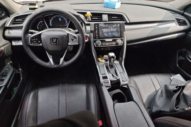 Used Honda Civic 2019 220TURBO CVT Dynamic Edition China VI Center Console