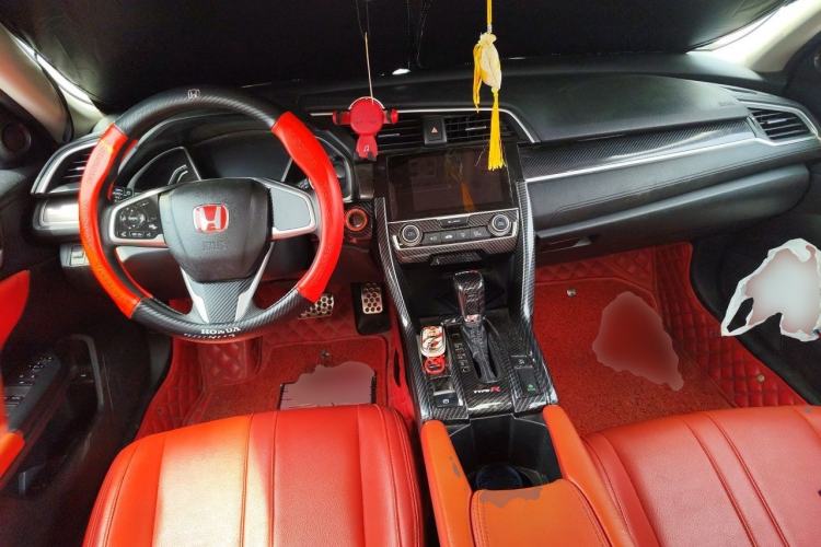 Used Honda Civic 2019 220TURBO CVT Dynamic Edition China VI Emission Standard Center Console