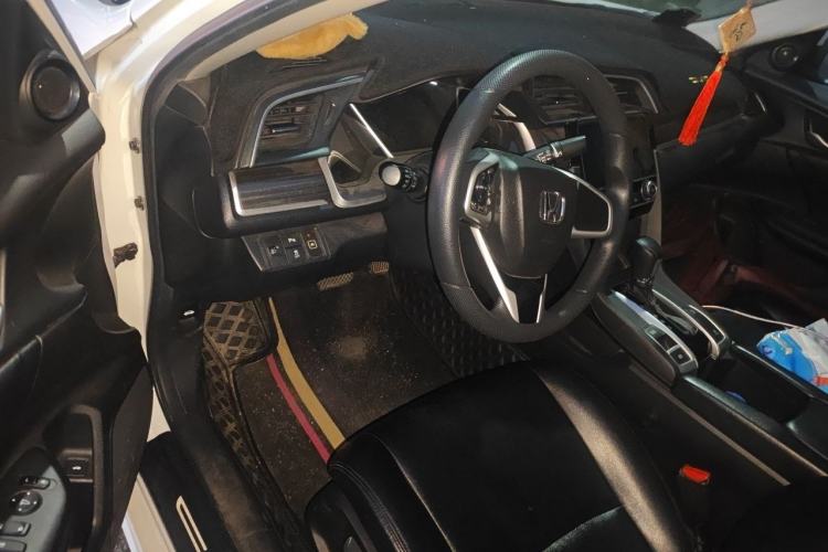 Used Honda Civic 2019 220TURBO CVT Dynamic Edition China VI Driver Seat