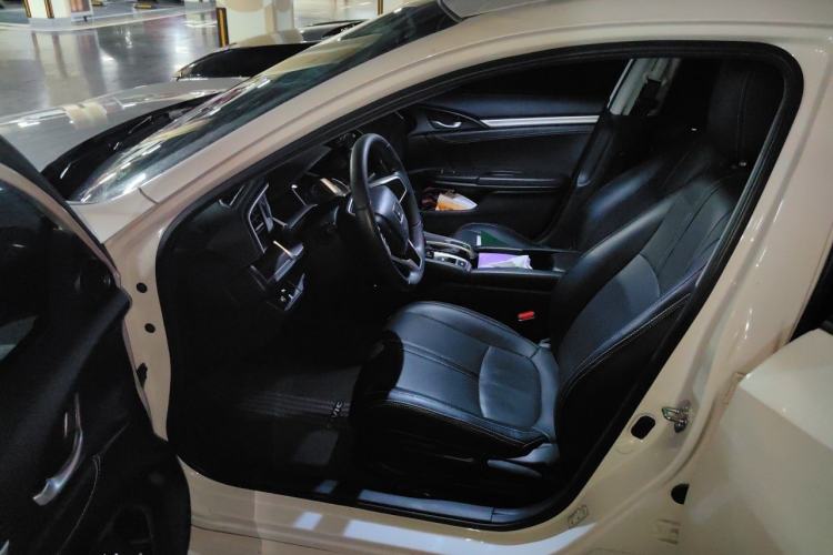 Used Honda Civic 2019 220TURBO CVT Dynamic Edition China V Driver Seat