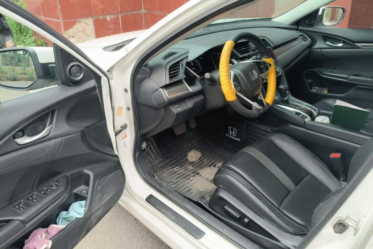 Used Honda Civic 2019 220TURBO CVT Power Edition China VI Emission Standard Driver Seat