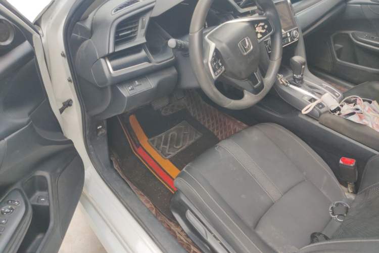 Used Honda Civic 2019 180TURBO CVT Shangdong Edition China V Driver Seat