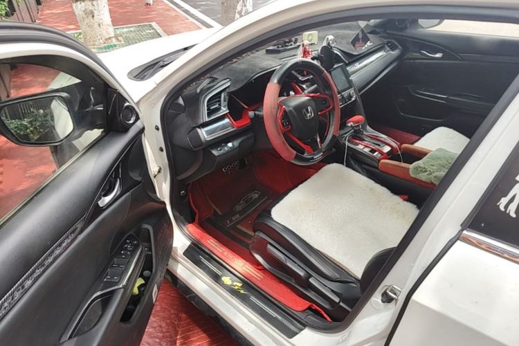 Used Honda Civic 2019 220TURBO CVT Dynamic Edition China VI Emission Standard Driver Seat