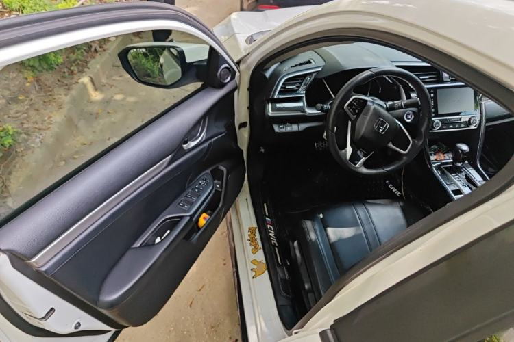 Used Honda Civic 2019 220TURBO CVT Dynamic Edition China VI Emission Standard Driver Seat