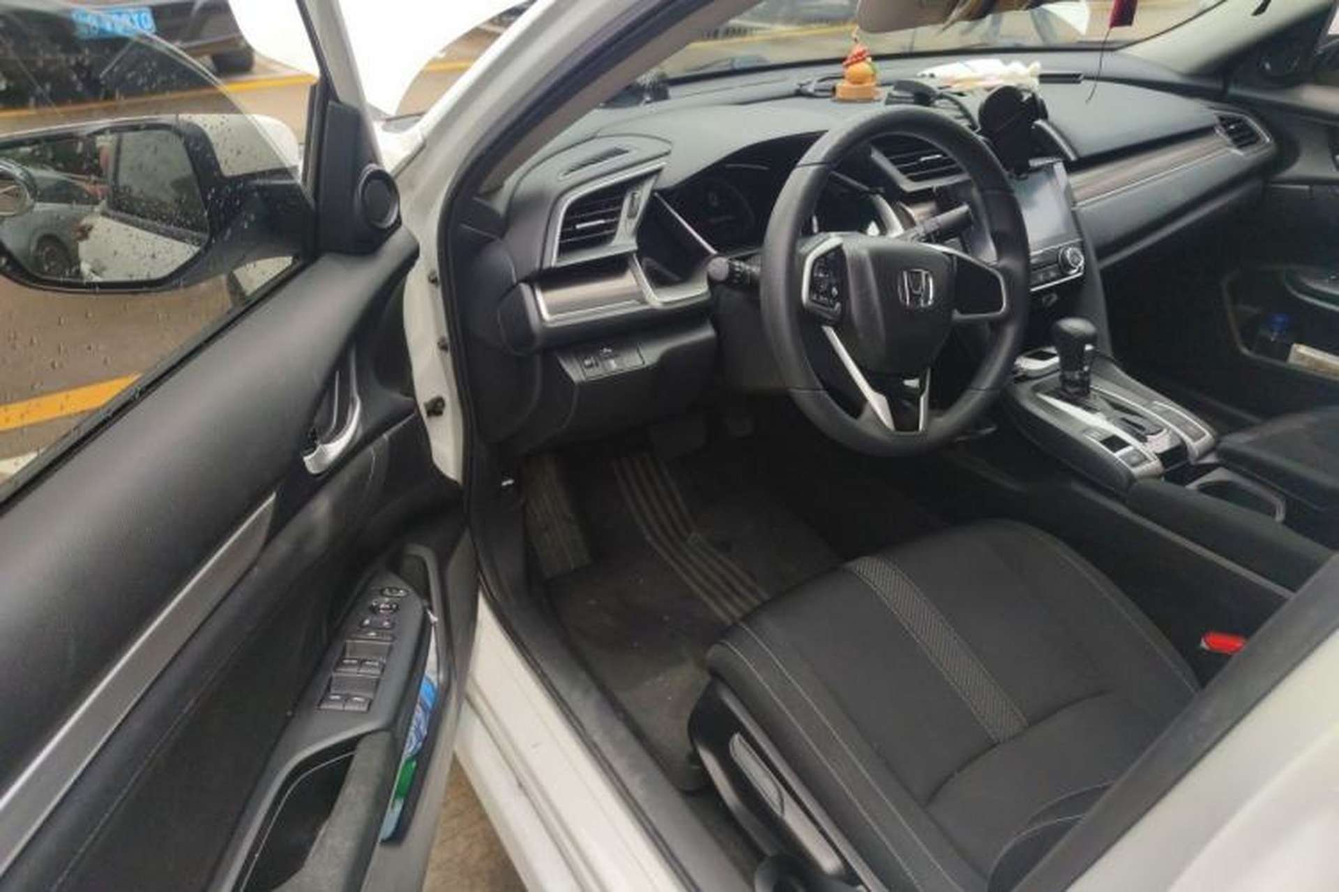 Used Honda Civic 2019 220TURBO CVT Dynamic Edition China V Driver Seat
