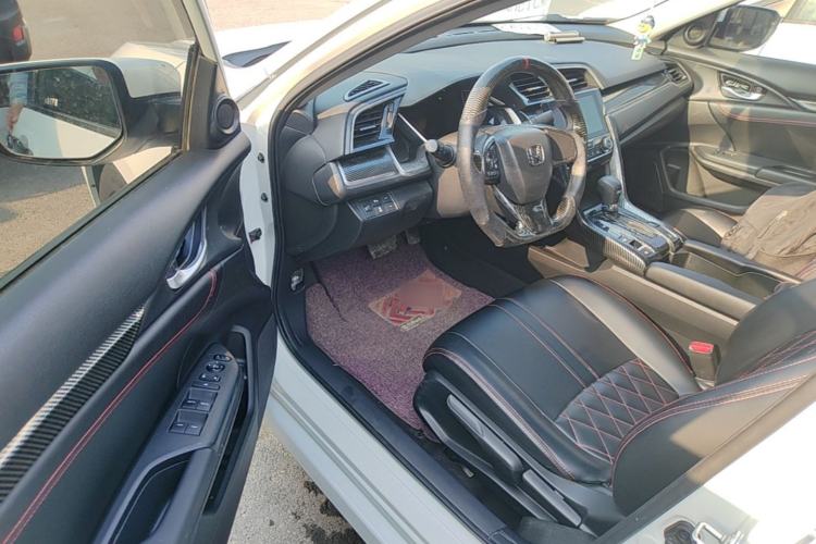Used Honda Civic 2019 220TURBO CVT Dynamic Edition China VI Driver Seat