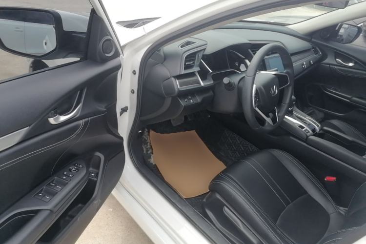 Used Honda Civic 2019 220TURBO CVT Dynamic Edition China VI Driver Seat