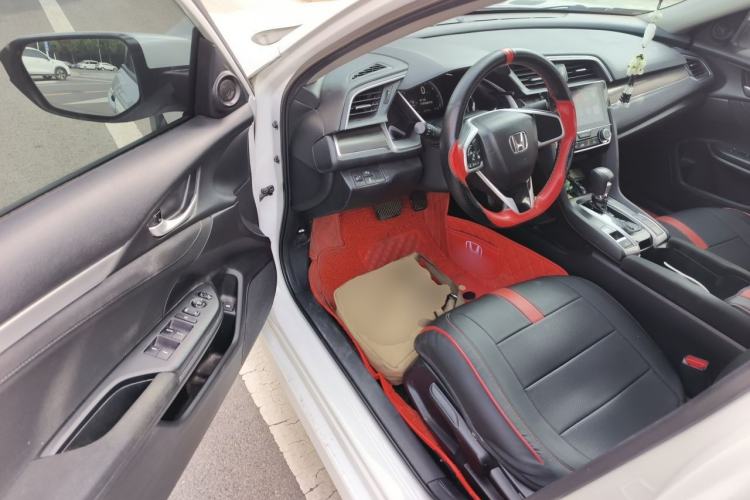 Used Honda Civic 2019 220TURBO CVT Dynamic Edition China VI Driver Seat