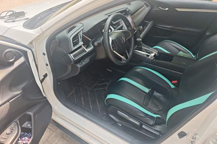 Used Honda Civic 2019 220TURBO CVT Dynamic Edition China VI Emission Standard Driver Seat