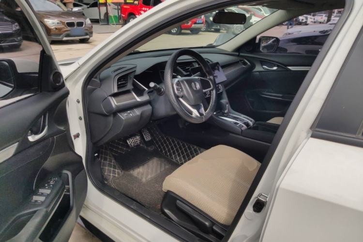 Used Honda Civic 2019 220TURBO CVT Dynamic Edition China V Emission Standard Driver Seat