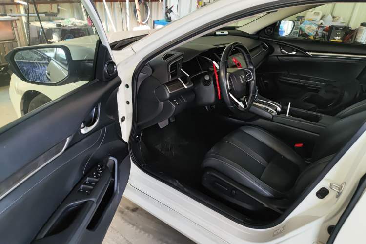 Used Honda Civic 2019 220TURBO CVT Power Edition China VI Emission Standard Driver Seat
