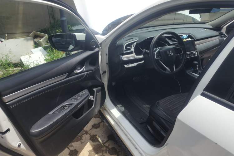 Used Honda Civic 2019 220TURBO CVT Dynamic Edition China VI Emission Standard Driver Seat