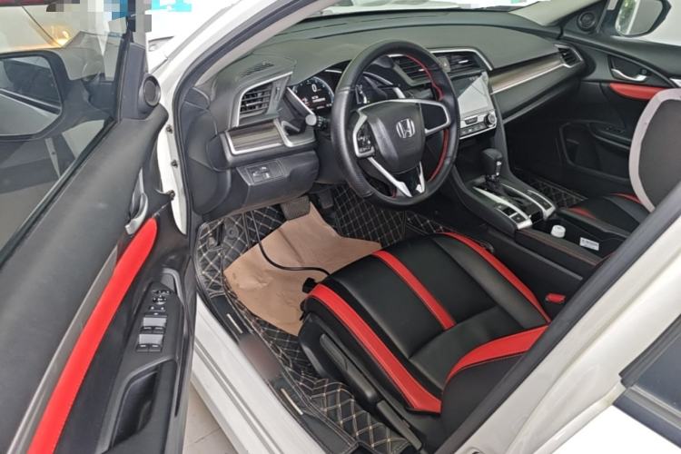 Used Honda Civic 2019 220TURBO CVT Dynamic Edition China VI Driver Seat
