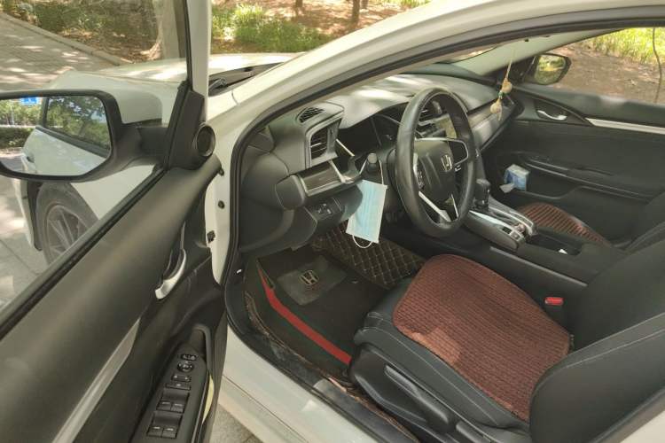 Used Honda Civic 2019 220TURBO CVT Dynamic Edition China VI Driver Seat