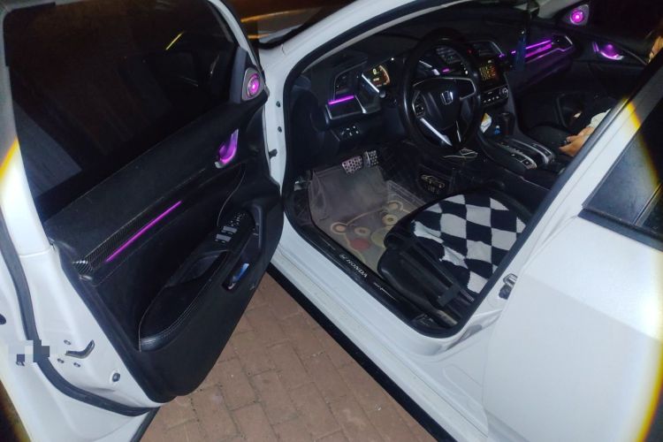 Used Honda Civic 2019 220TURBO CVT Dynamic Edition China VI Emission Standard Driver Seat