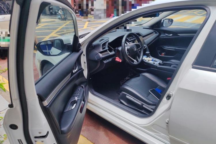 Used Honda Civic 2019 220TURBO CVT Dynamic Edition China VI Driver Seat