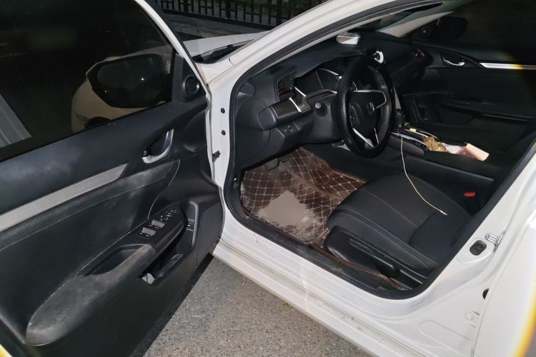 Used Honda Civic 2019 220TURBO CVT Dynamic Edition China V Driver Seat