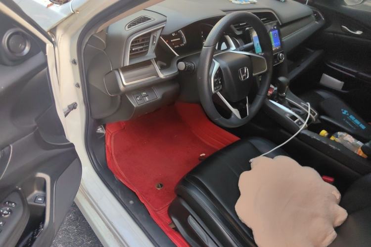 Used Honda Civic 2019 220TURBO CVT Dynamic Edition China VI Driver Seat