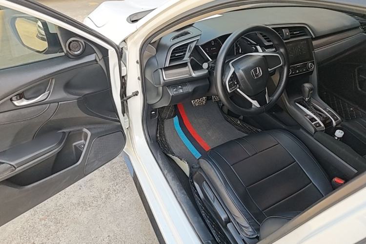 Used Honda Civic 2019 220TURBO CVT Dynamic Edition China VI Emission Standard Driver Seat