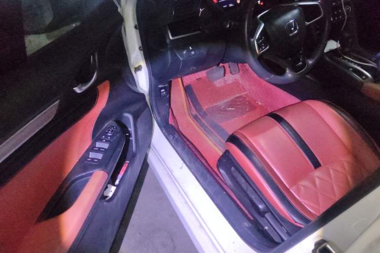 Used Honda Civic 2019 180TURBO CVT Shangyue Edition China V Emission Standard Driver Seat