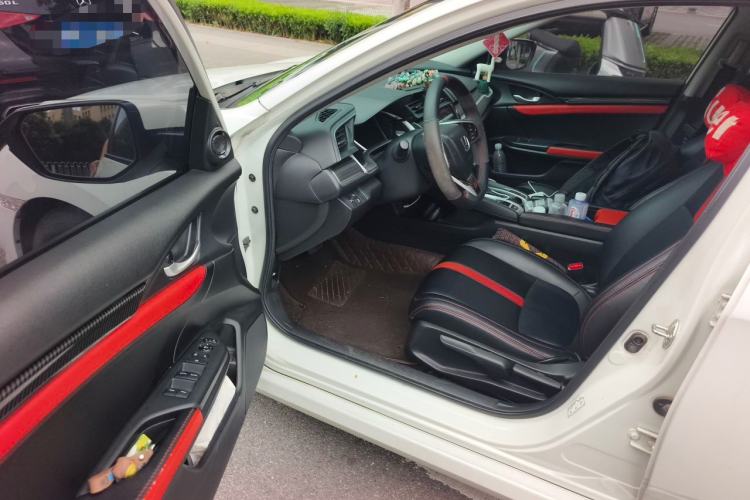 Used Honda Civic 2019 220TURBO CVT Dynamic Edition China V Driver Seat