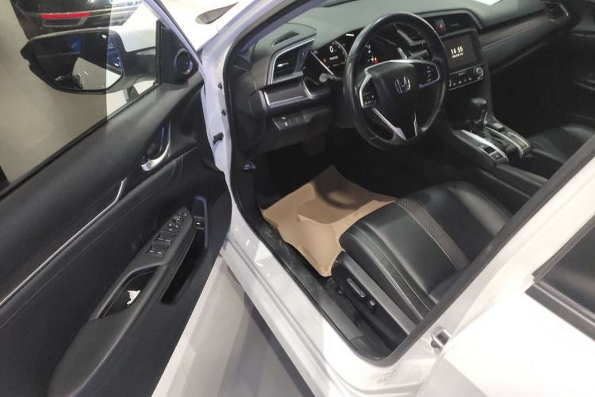 Used Honda Civic 2019 220TURBO CVT Power Edition China VI Emission Standard Driver Seat
