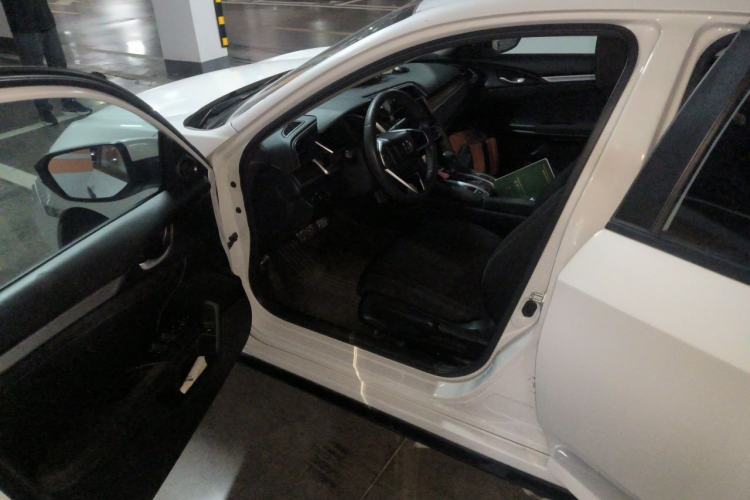 Used Honda Civic 2019 220TURBO CVT Dynamic Edition China V Emission Standard Driver Seat