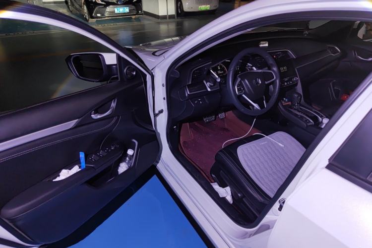 Used Honda Civic 2019 220TURBO CVT Dynamic Edition China VI Emission Standard Driver Seat