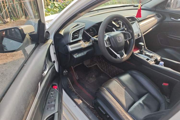 Used Honda Civic 2019 220TURBO CVT Power Edition China VI Emission Standard Driver Seat