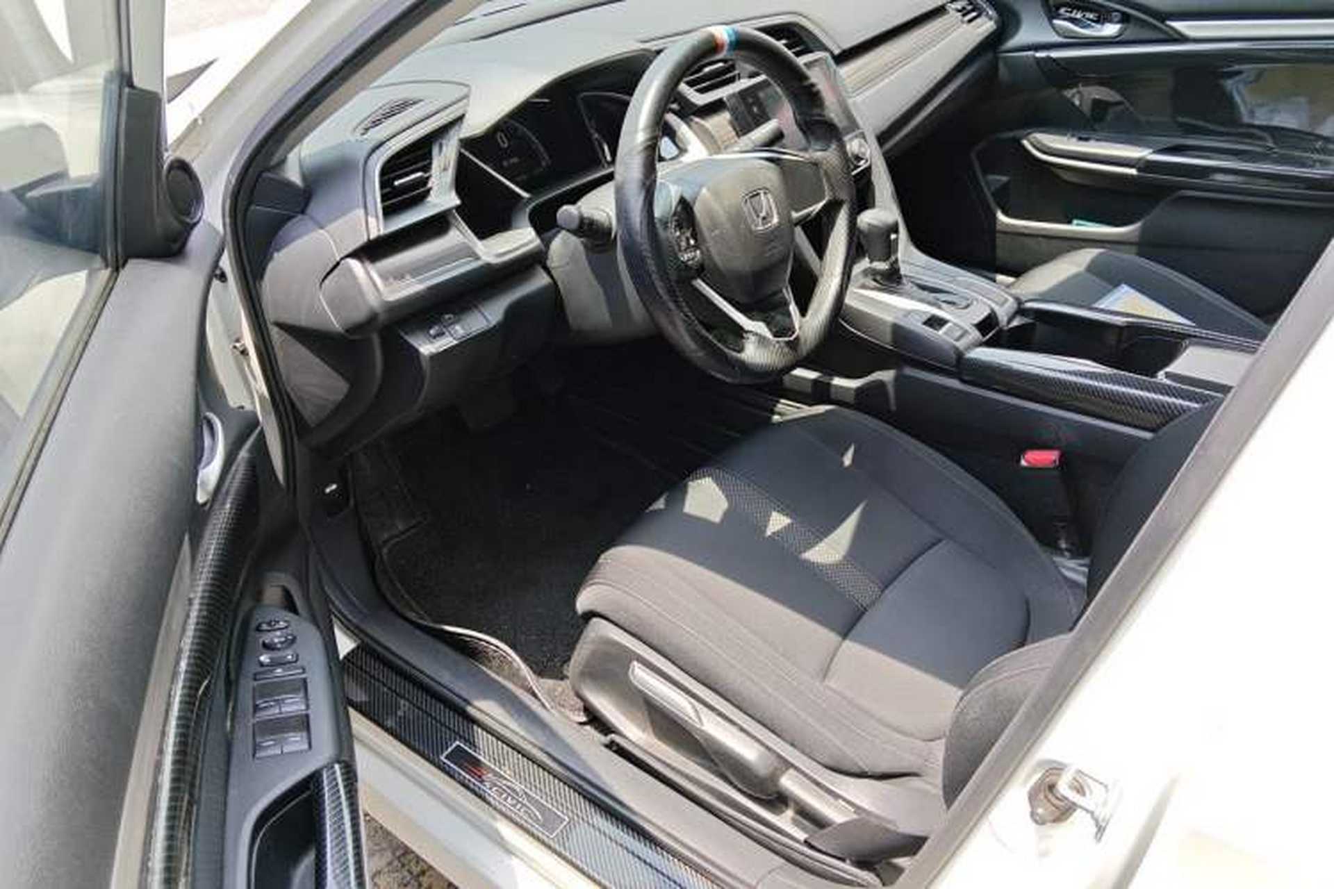 Used Honda Civic 2019 220TURBO CVT Dynamic Edition China VI Driver Seat