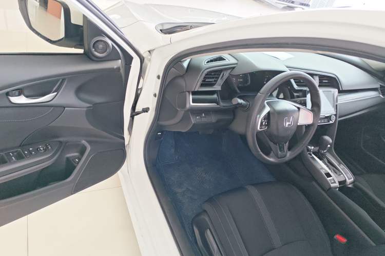 Used Honda Civic 2019 180TURBO CVT Shangdong Edition China VI Driver Seat