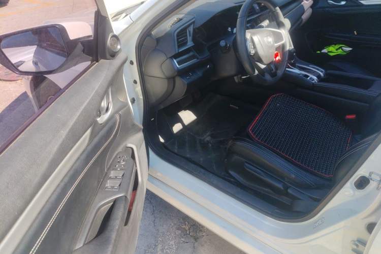 Used Honda Civic 2019 180TURBO CVT Shangdong Edition China VI Driver Seat